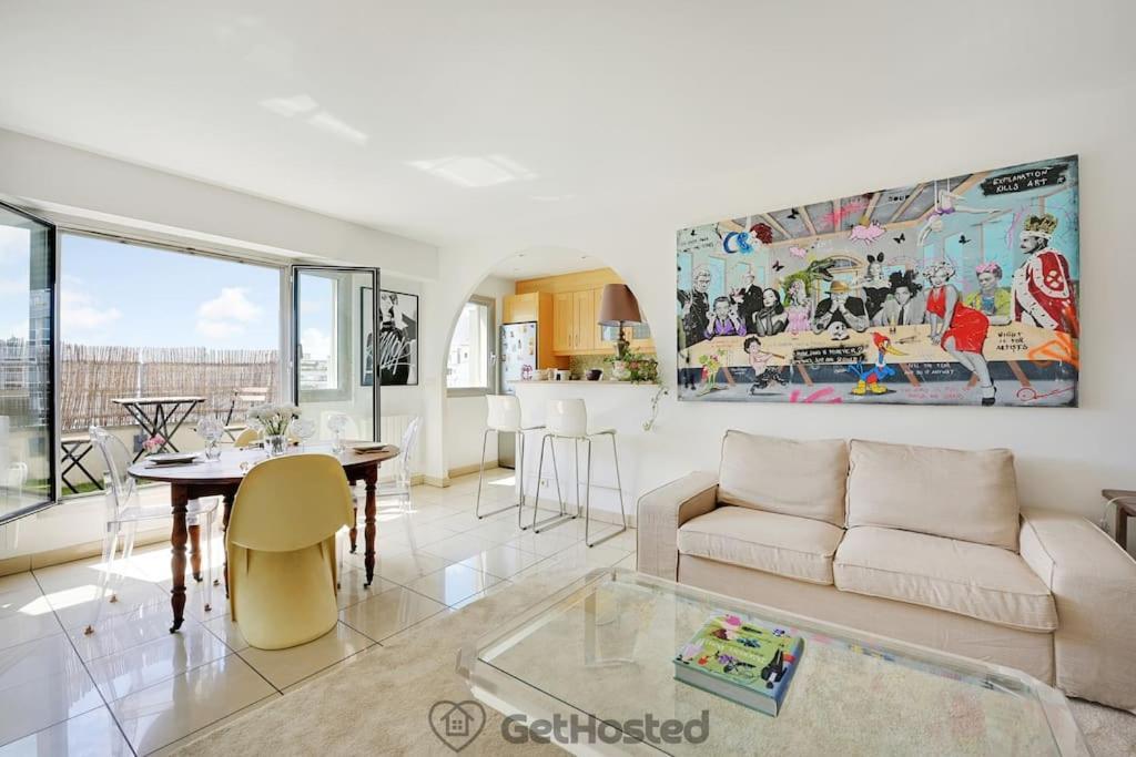 Apartment Eiffel Tower View - Charming Artist Flat - Gethosted